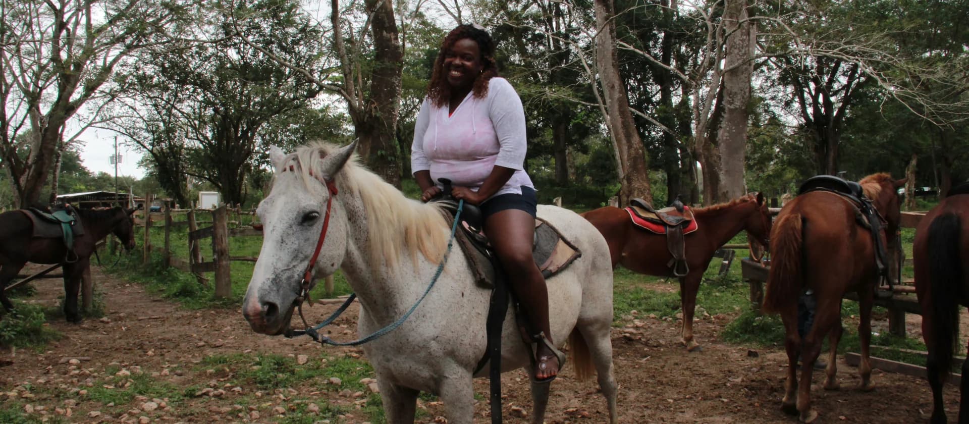 Xunantunich and Horseback Riding from Belize City